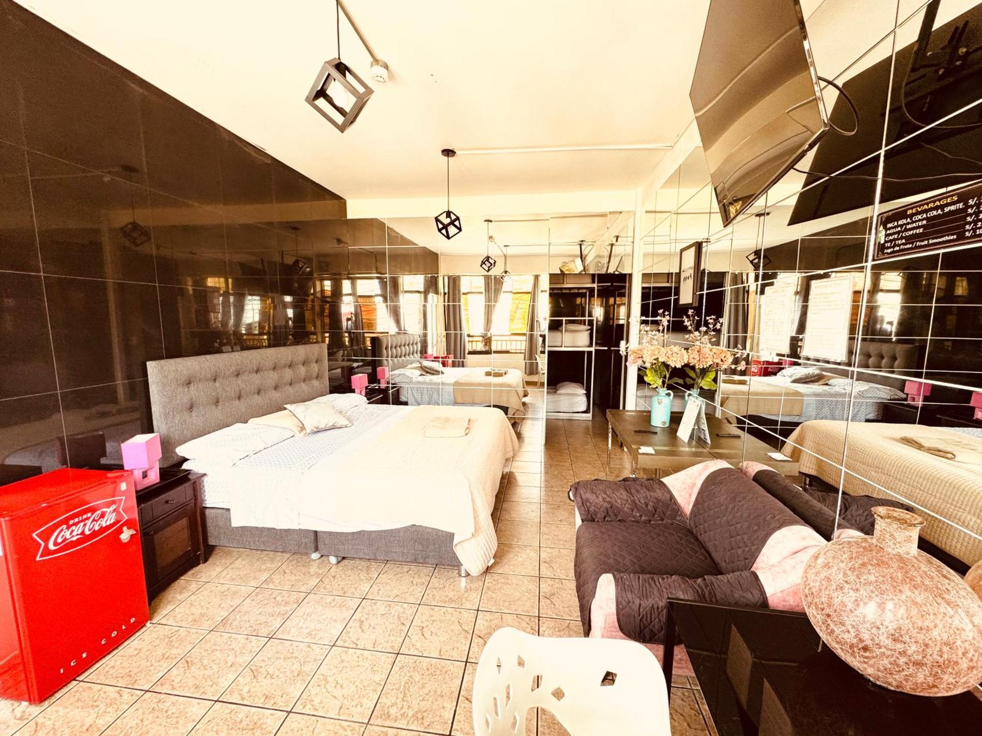 Ica Adventures II Hostel ภายนอก รูปภาพ